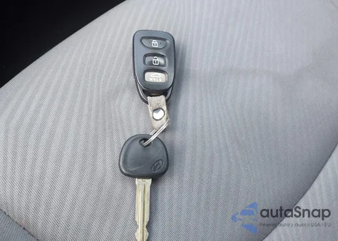 2012 Hyundai Elantra Gls (Ulsan Plant) из США, поврежденный, VIN KMHDH4AE5CU381364